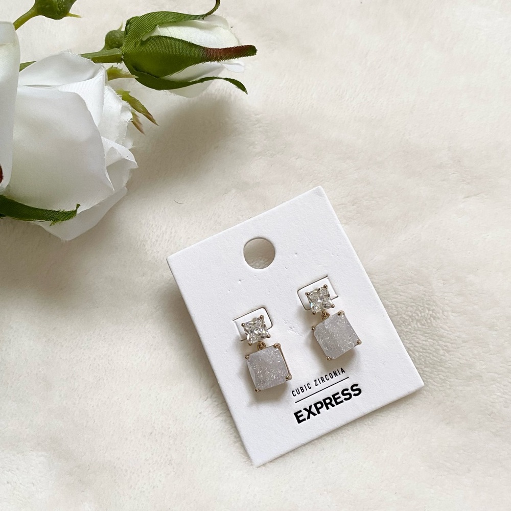 ⭐️ NEW Express Cubic Zirconia Earrings
